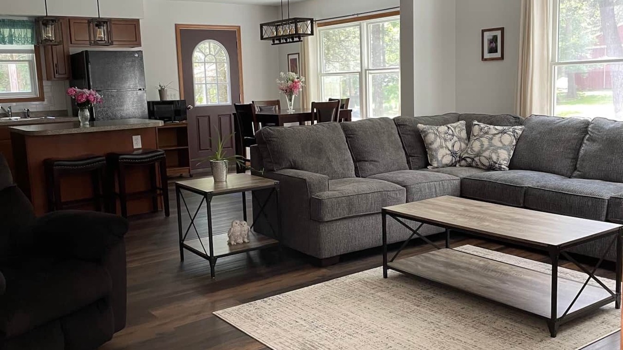 Photo of Bedroom in Benton