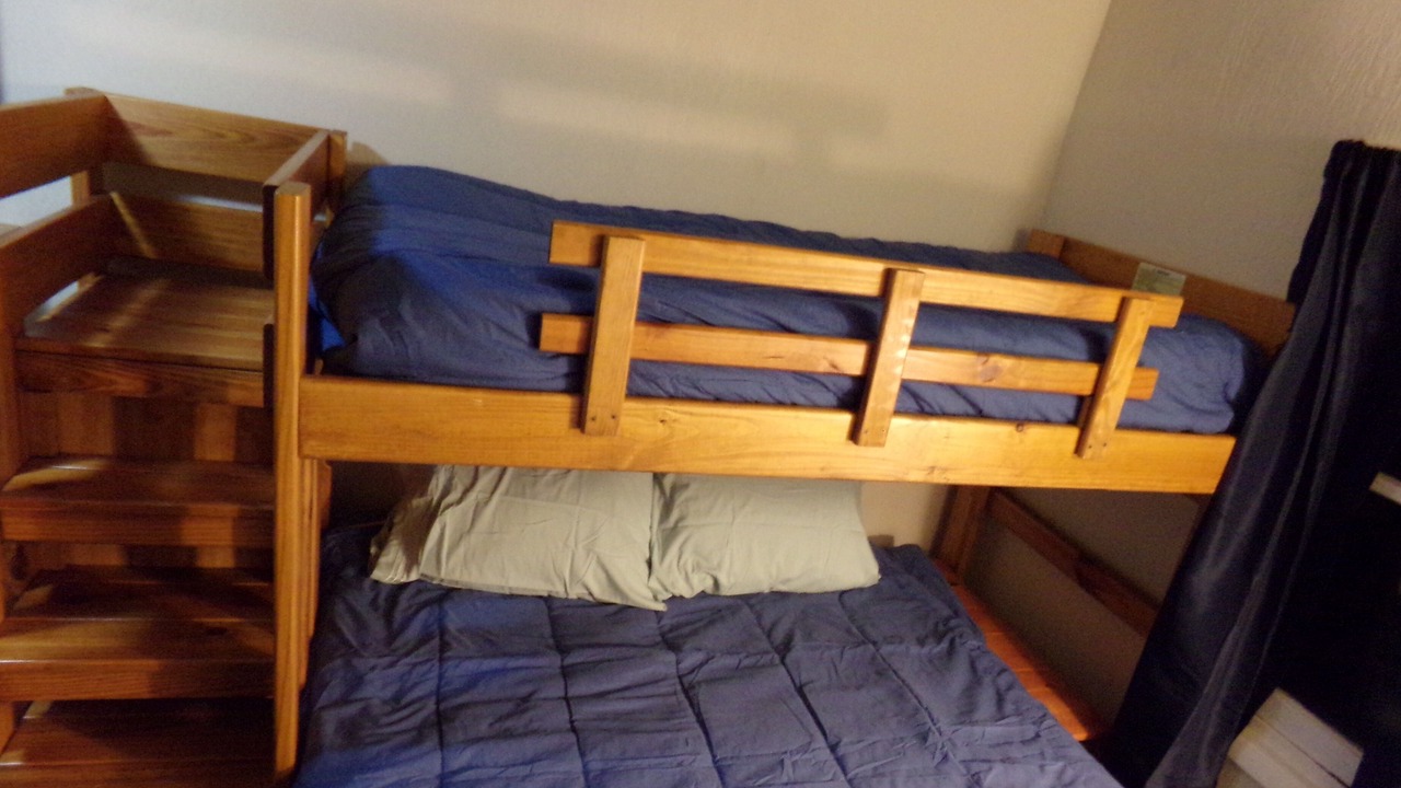 Photo of Bedroom in Nelsonville
