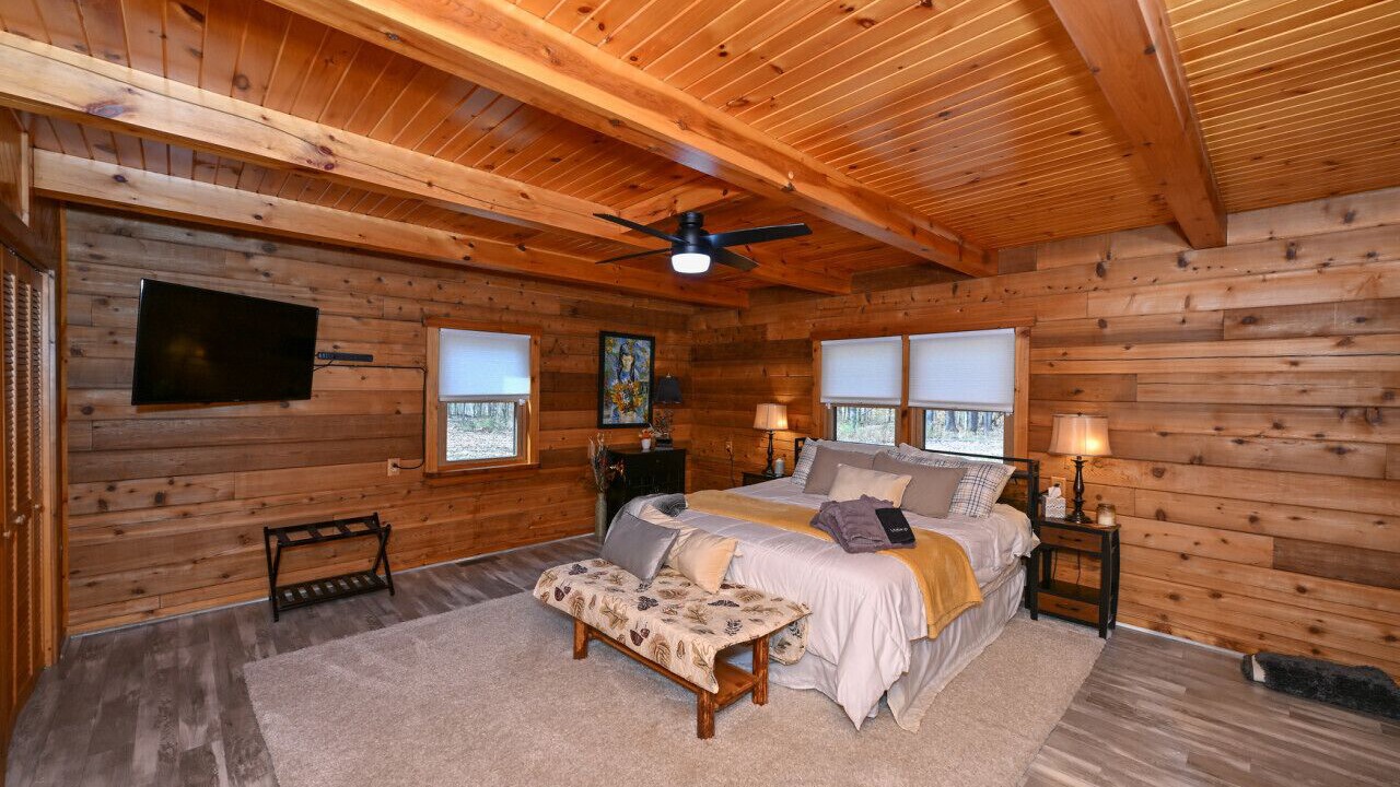 Photo of Bedroom in Kinsman
