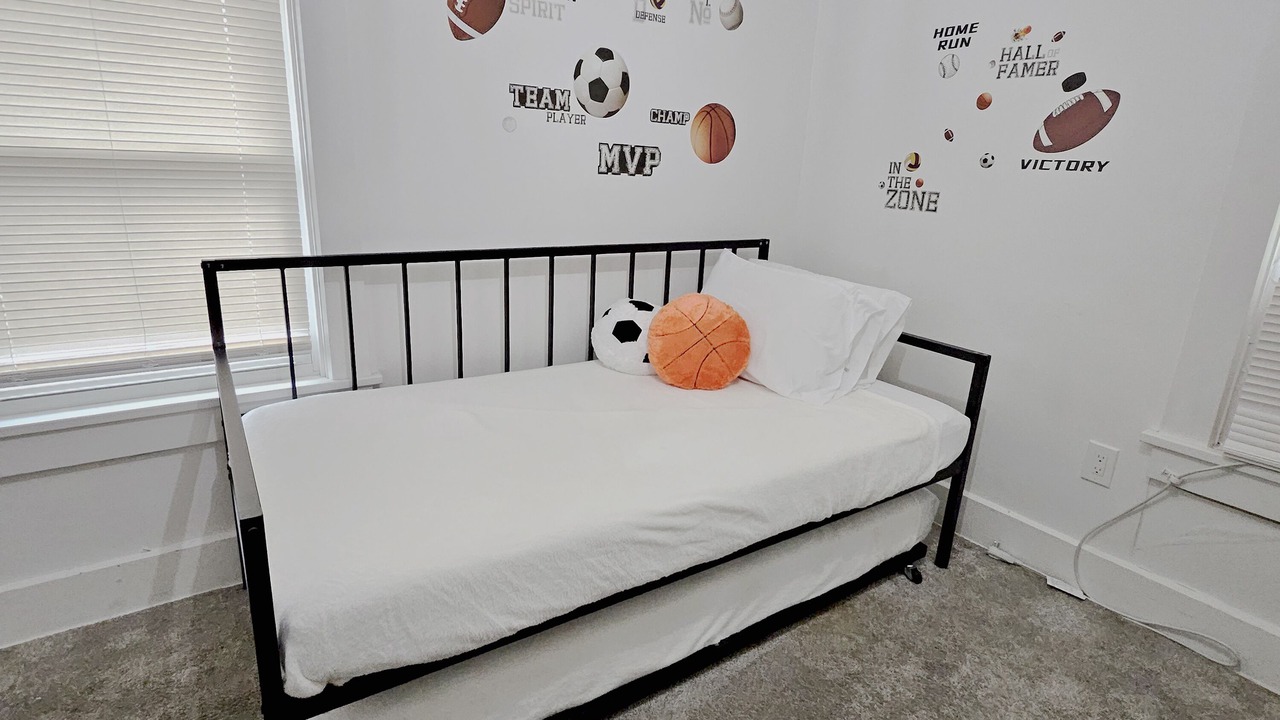 Photo of Bedroom in Sandusky