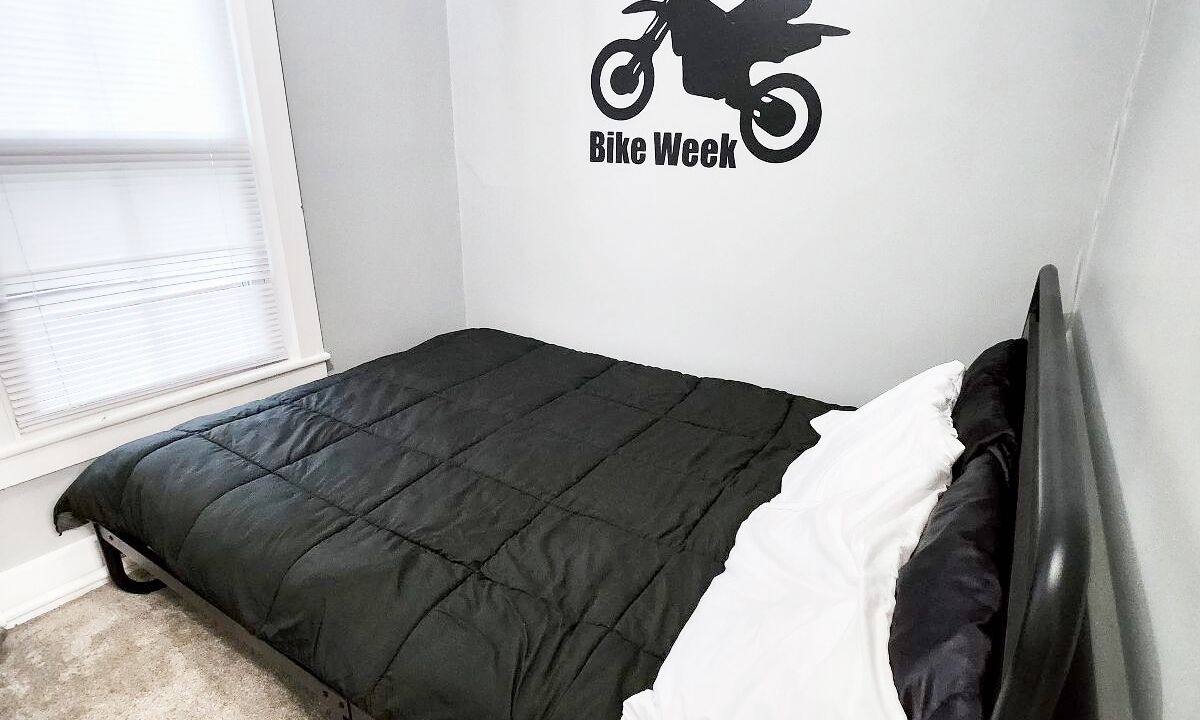 Photo of Bedroom in Sandusky