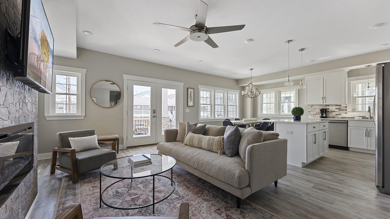 Photo of Livingroom in North End