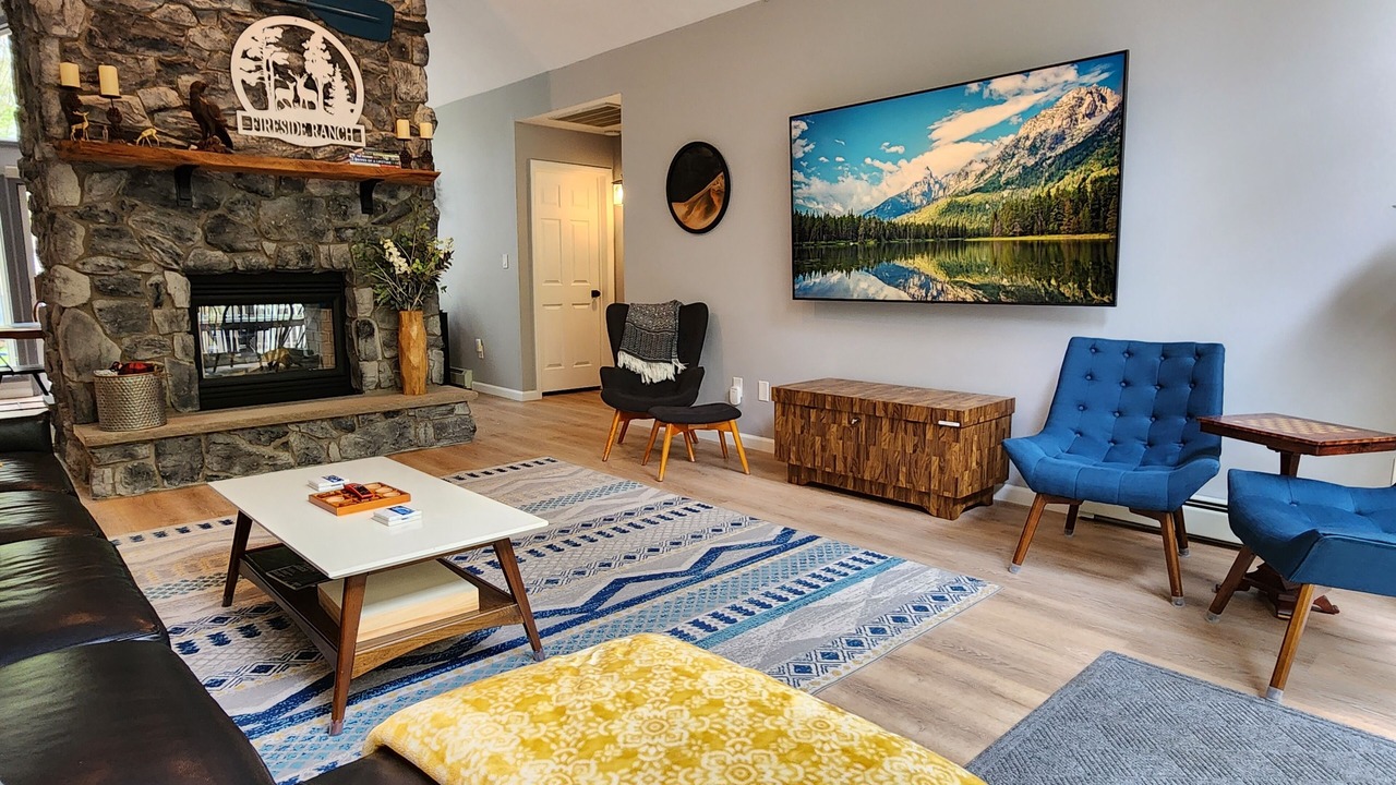 Photo of Livingroom in Jim Thorpe