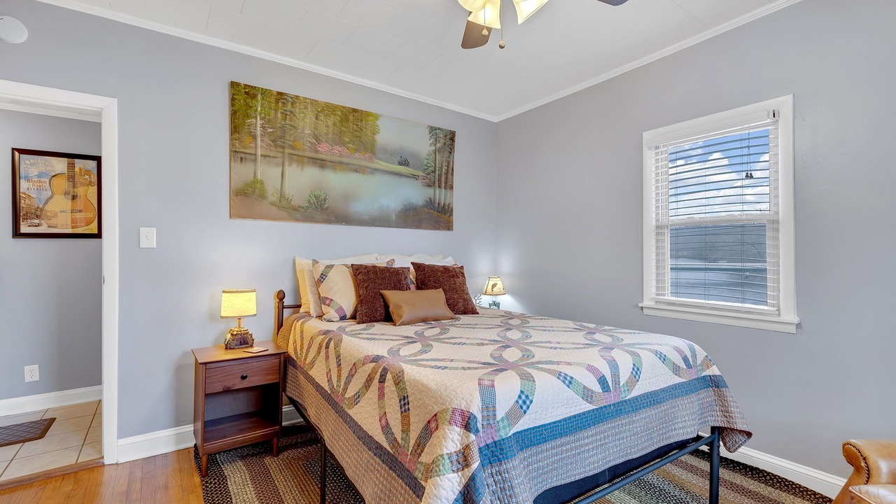 Photo of Bedroom in Bristol