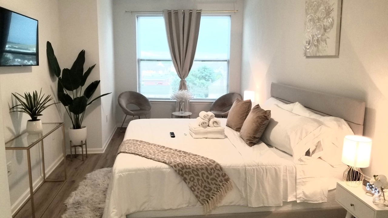 Photo of Bedroom in Carteret