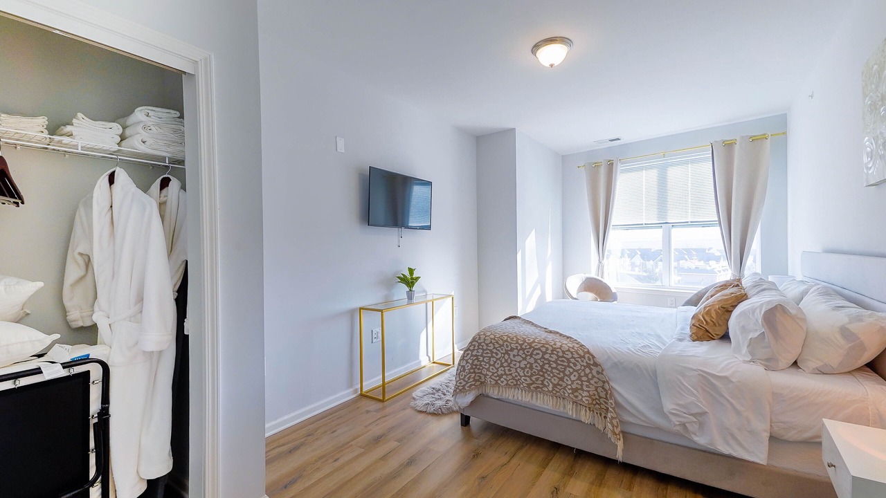 Photo of Bedroom in Carteret