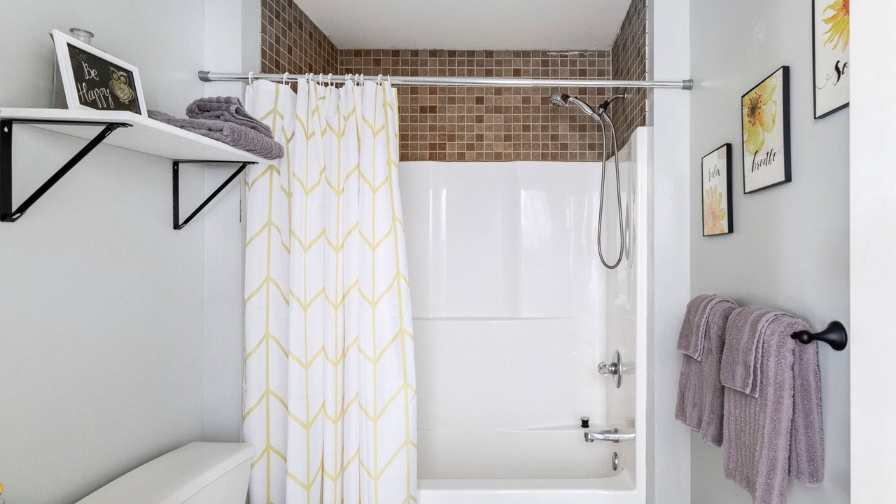 Photo of Bathroom in Giles County