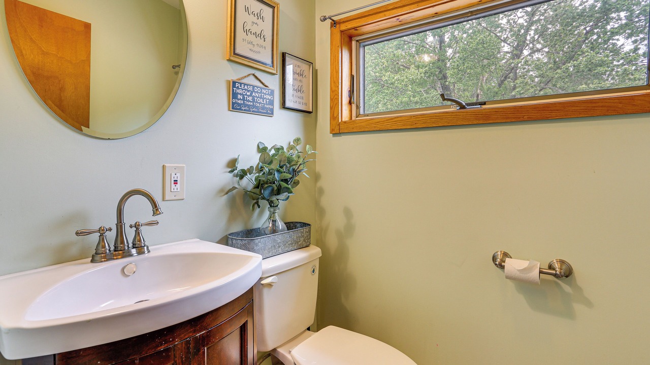 Photo of Bathroom in Greentown