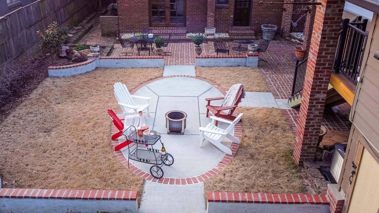 Photo of Patio Balcony in East Memphis