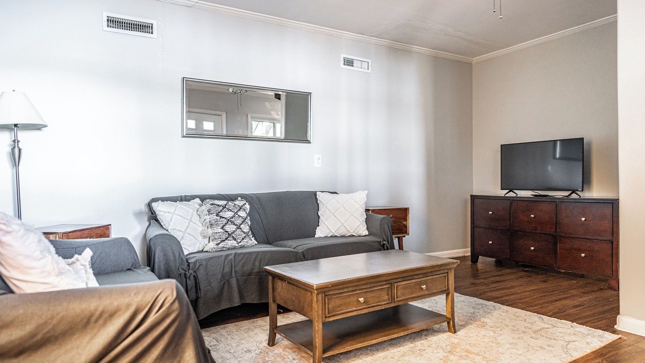 Photo of Livingroom in Whispering Pines