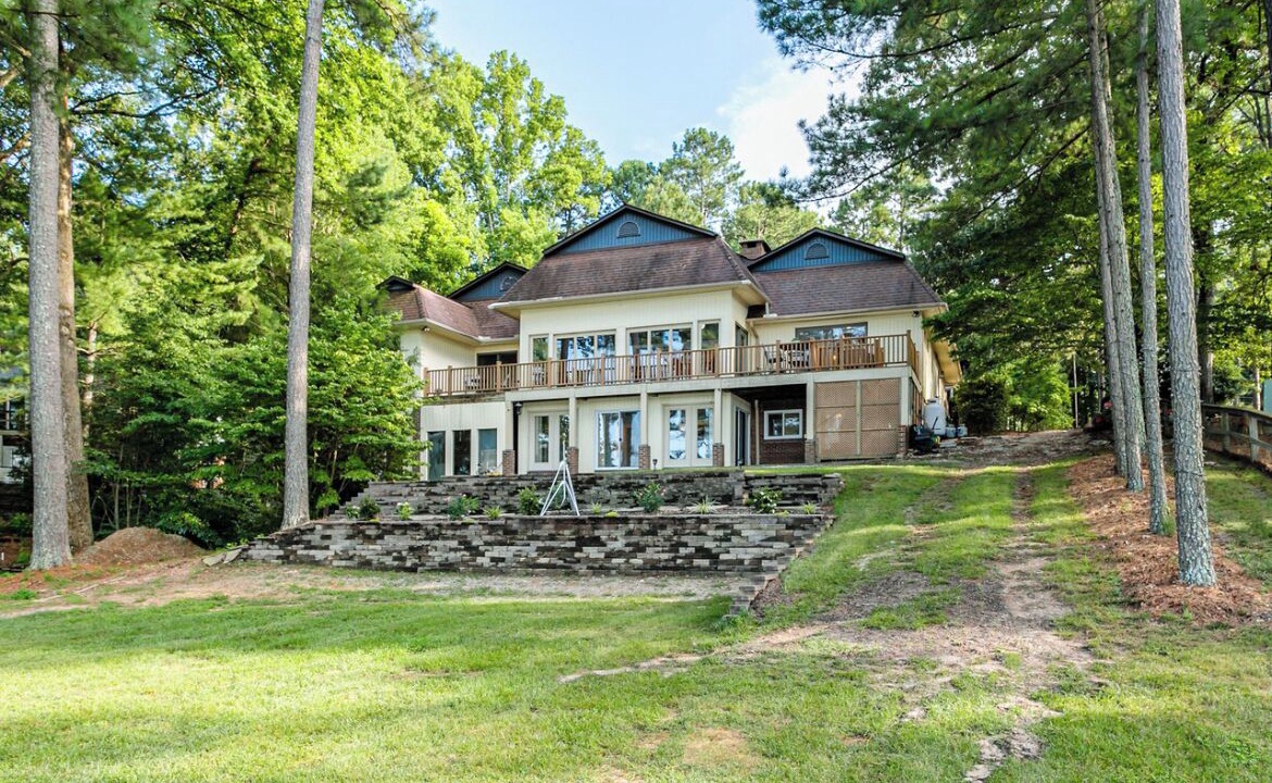 Photo of Outdoor in Whispering Pines