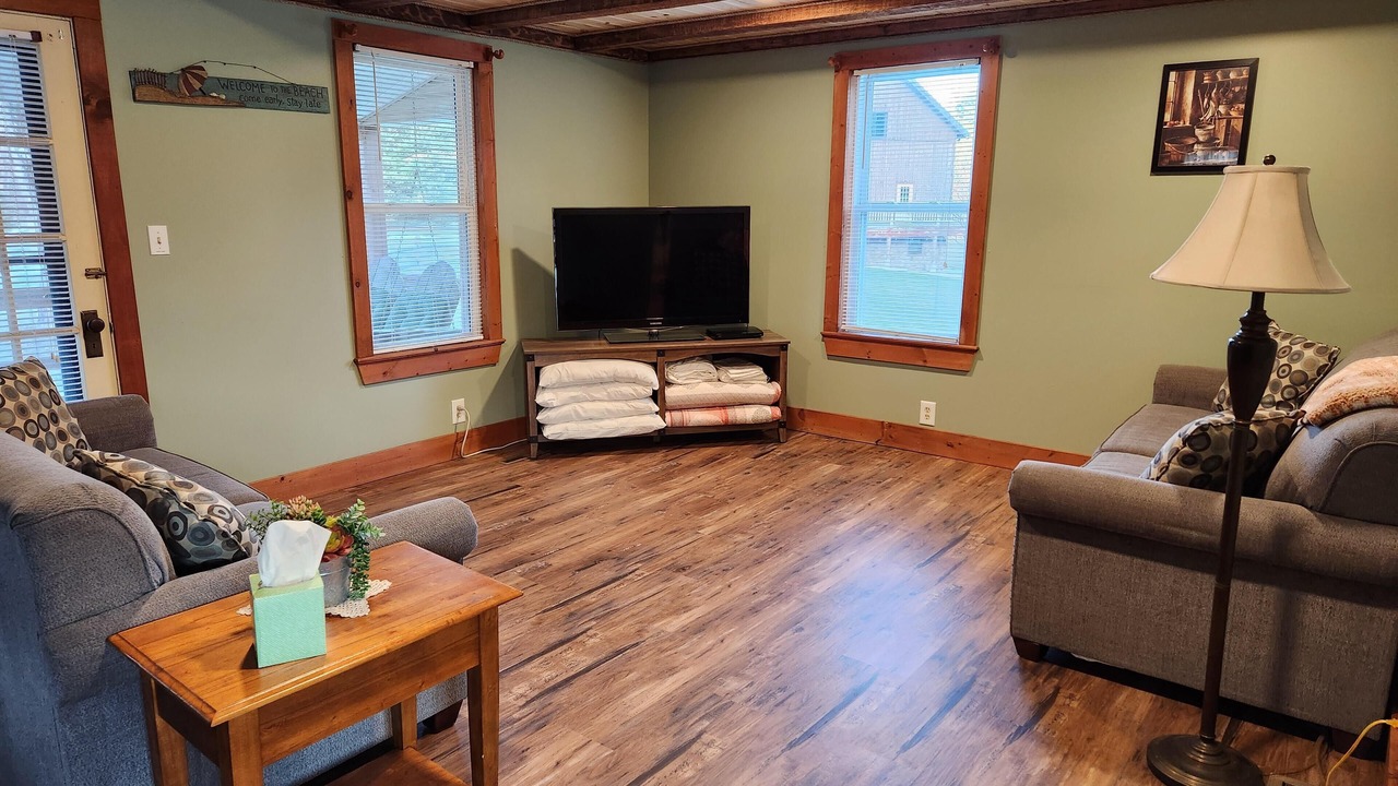Photo of Livingroom in Gaines