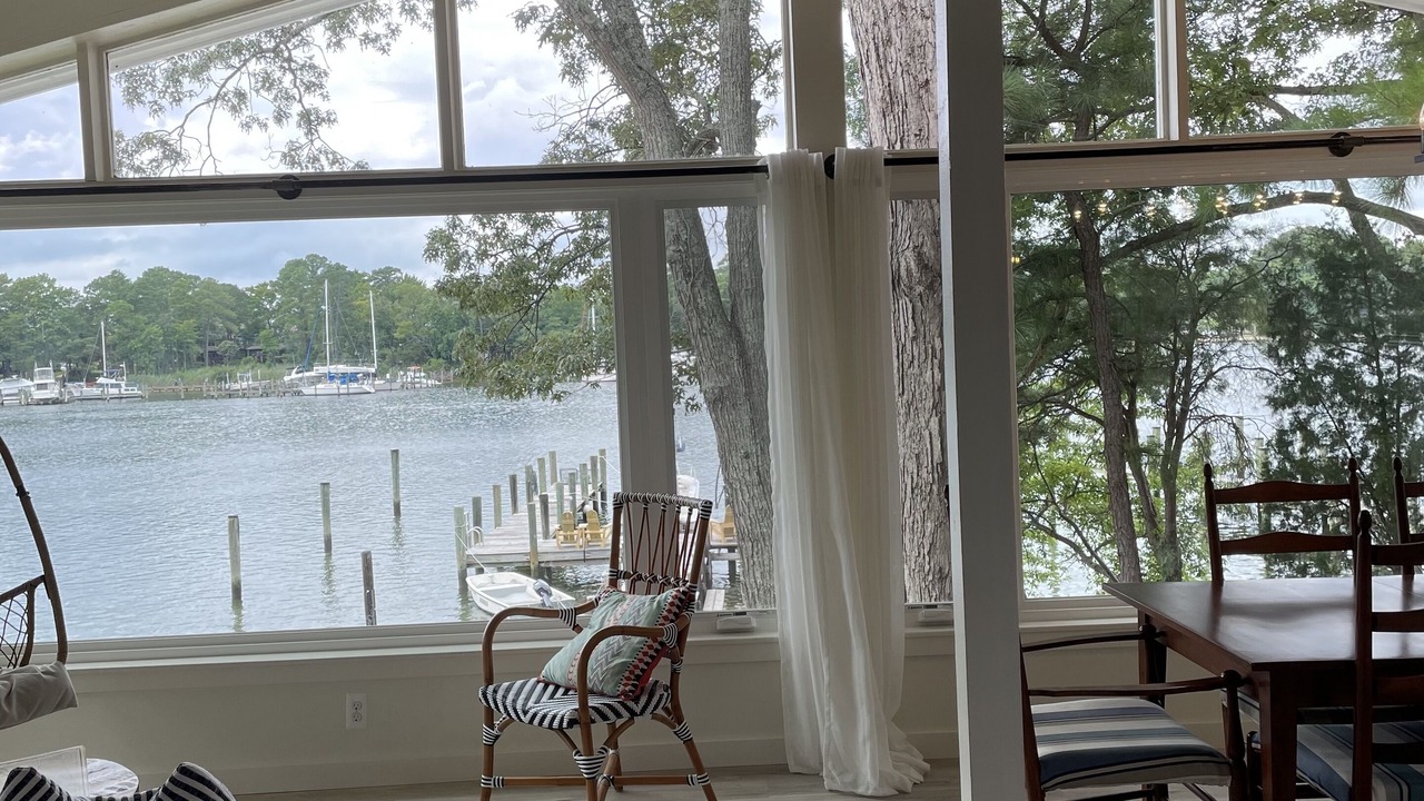 Photo of Livingroom in Chesapeake Ranch Estates-Drum Point