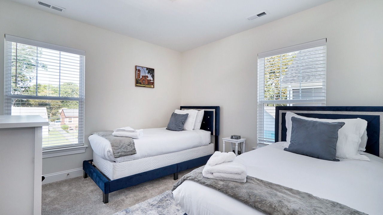 Photo of Bedroom in Buckroe Beach