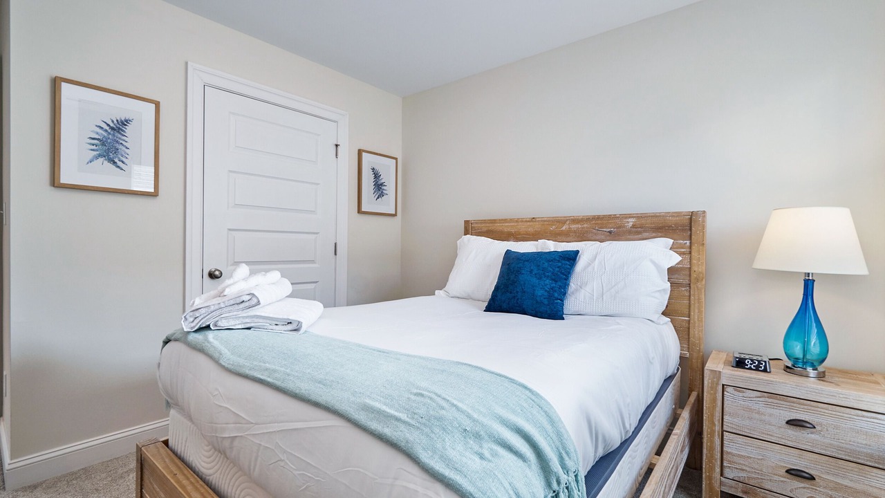 Photo of Bedroom in Buckroe Beach