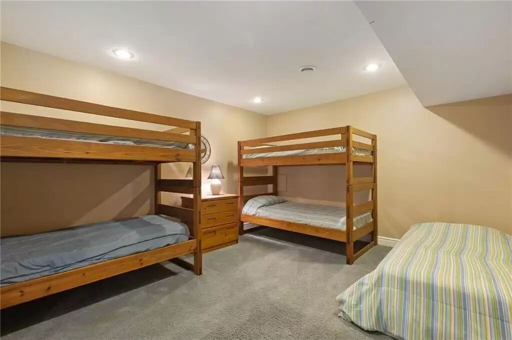 Photo of Bedroom in Conneaut Lakeshore