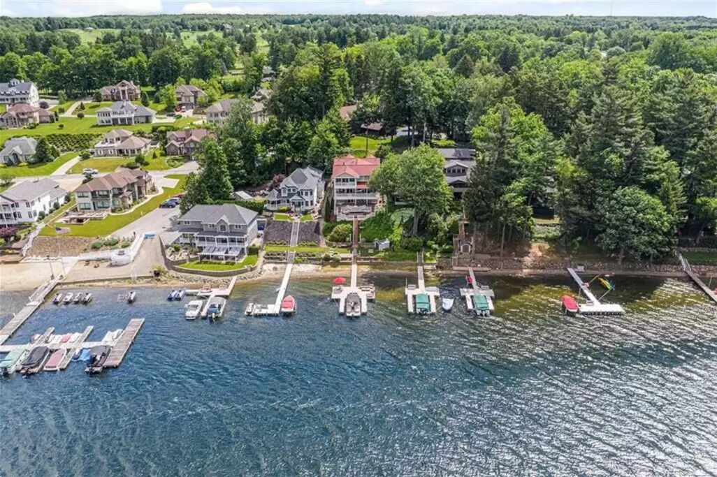 Photo of Outdoor in Conneaut Lakeshore