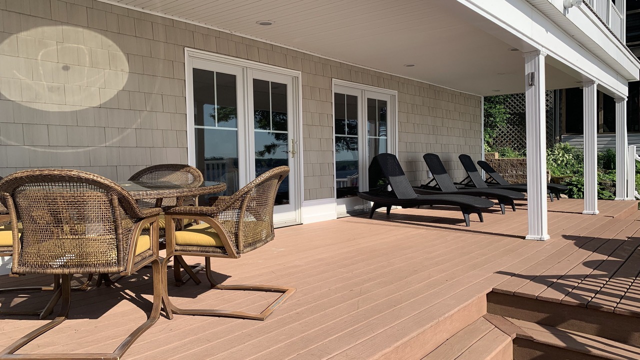 Photo of Patio Balcony in Conneaut Lakeshore