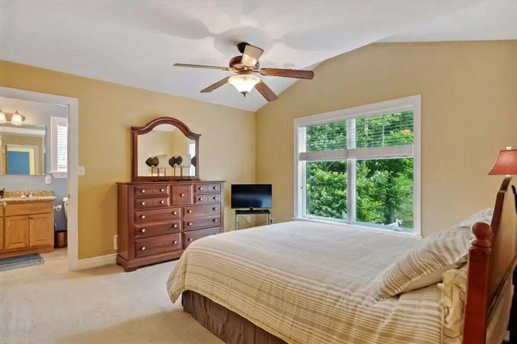 Photo of Bedroom in Conneaut Lakeshore