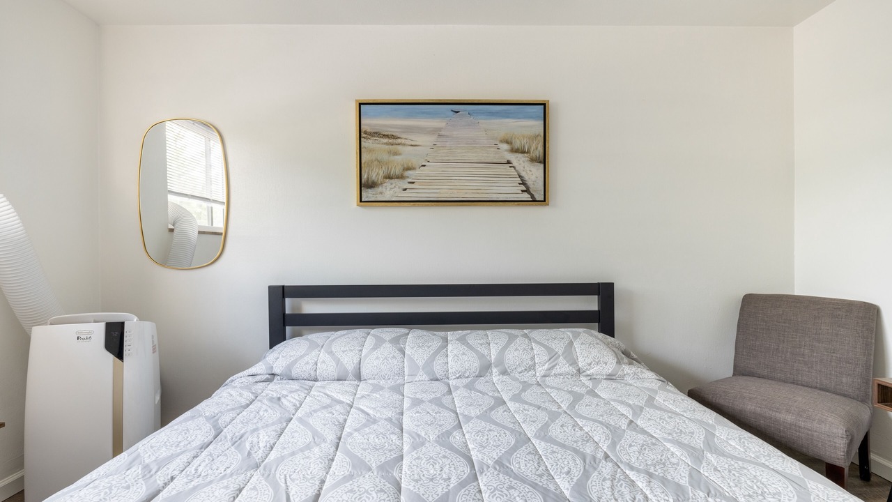 Photo of Bedroom in Fairview Park
