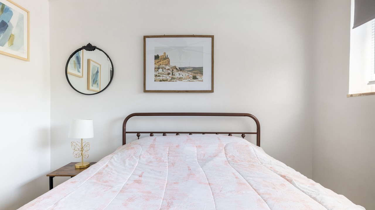 Photo of Bedroom in Fairview Park
