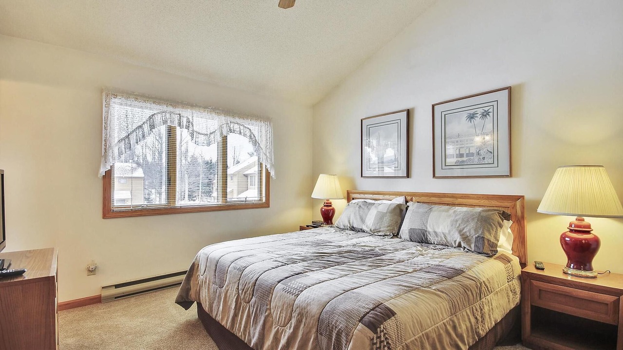 Photo of Bedroom in Davis