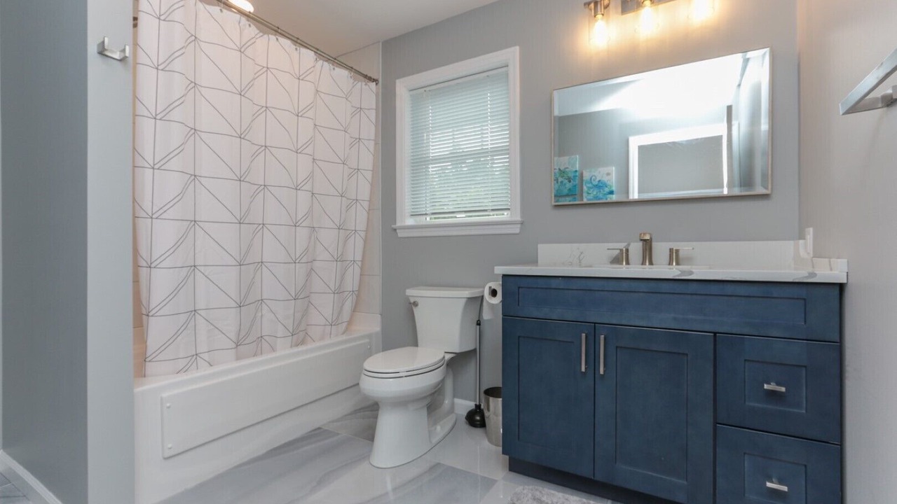 Photo of Bathroom in Ortley Beach