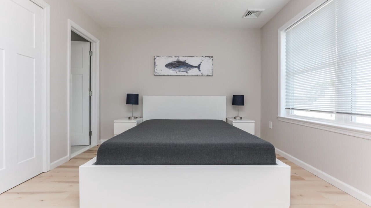 Photo of Bedroom in Ortley Beach