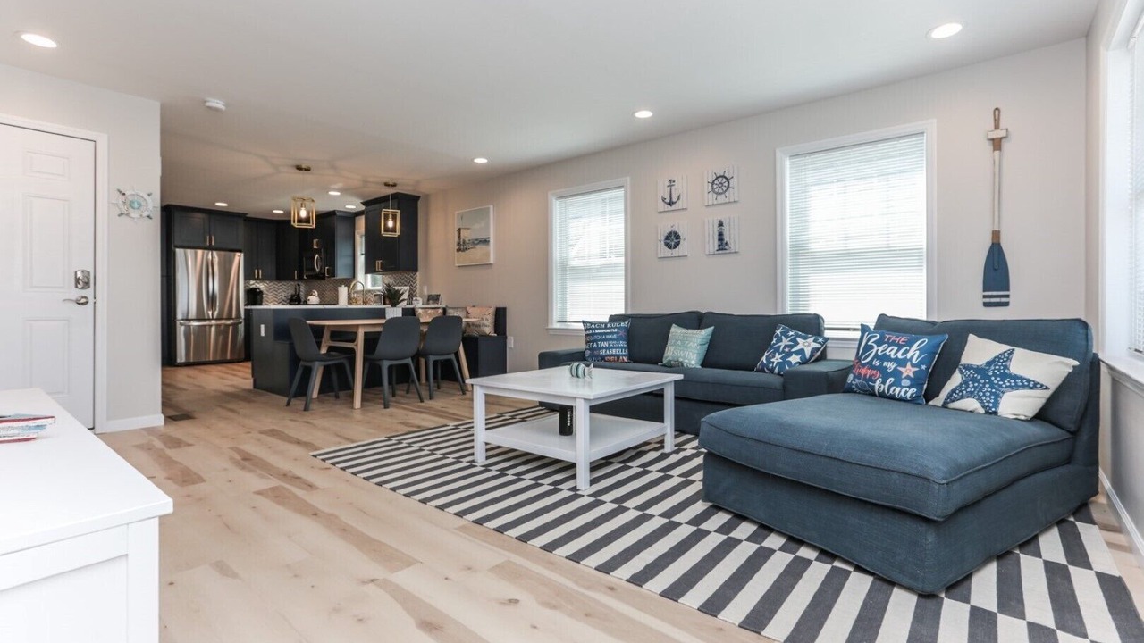 Photo of Livingroom in Ortley Beach