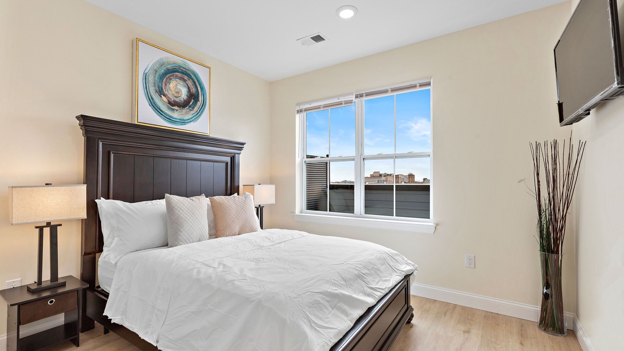 Photo of Bedroom in Newark
