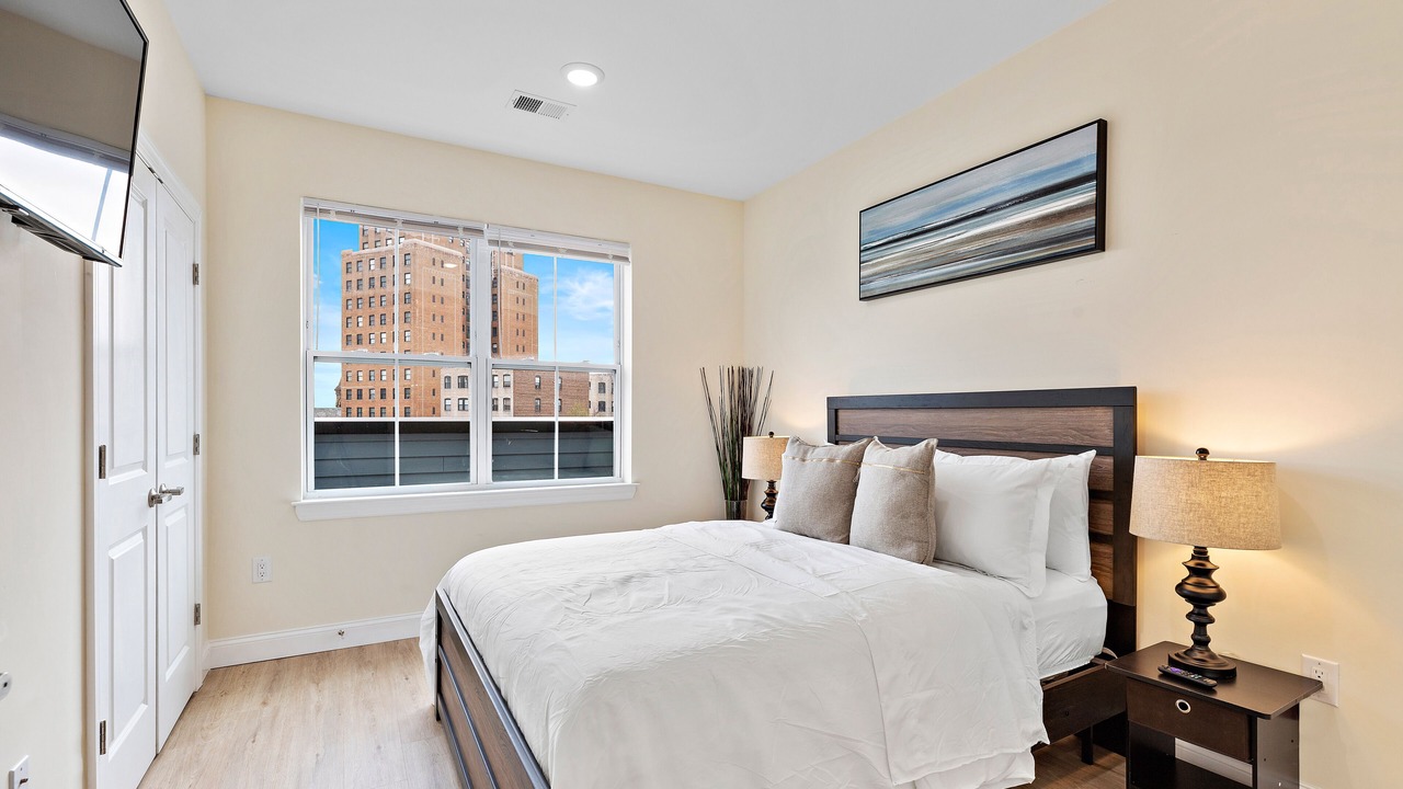 Photo of Bedroom in Newark