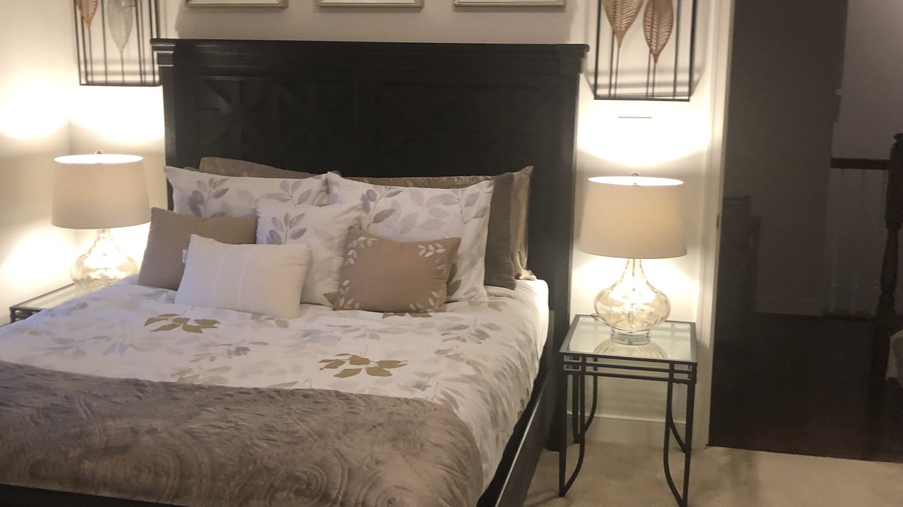 Photo of Bedroom in Parkville