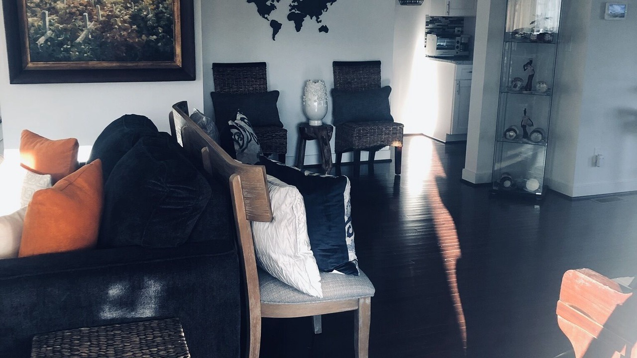 Photo of Livingroom in Parkville
