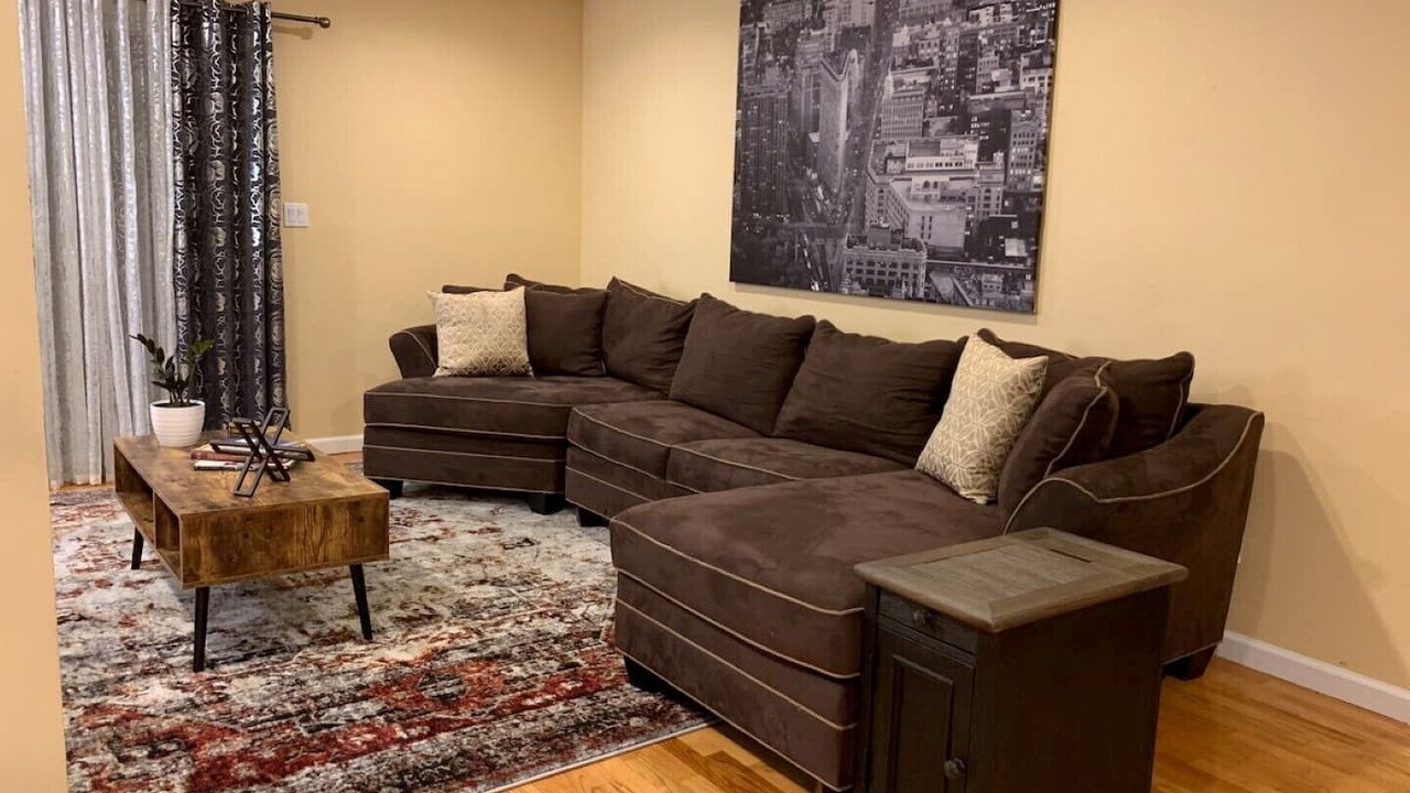 Photo of Livingroom in North Bergen