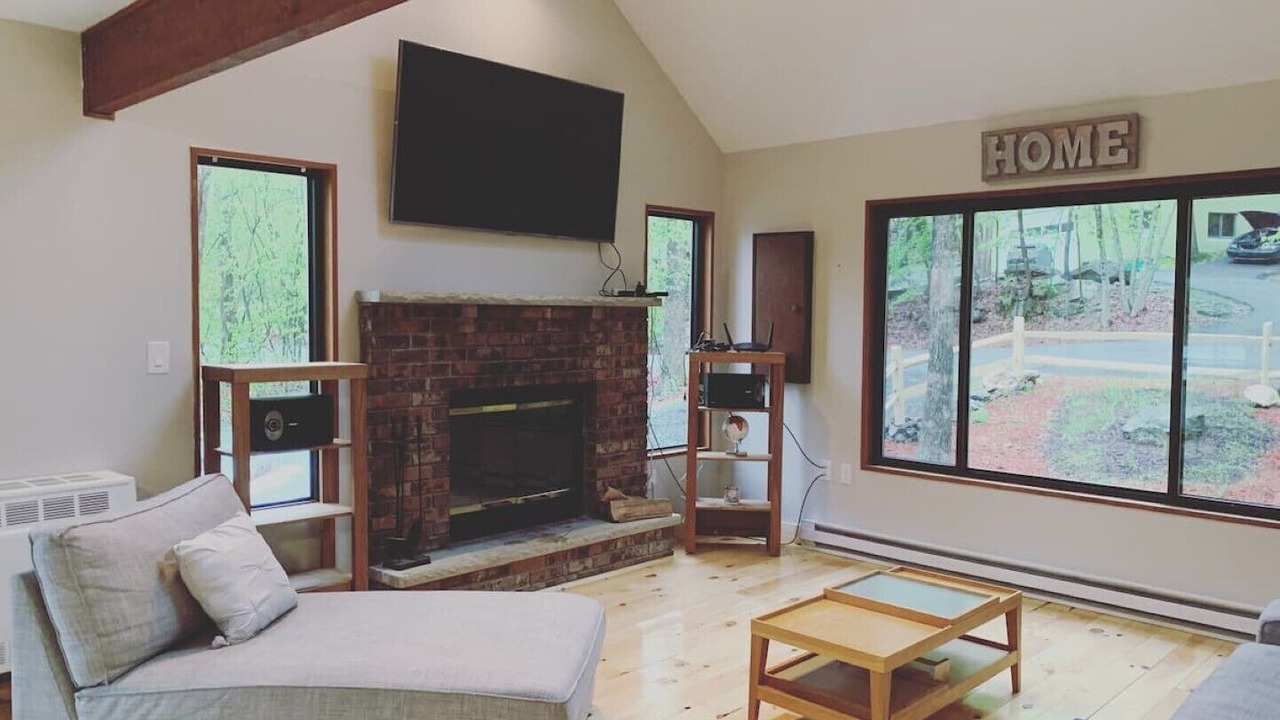 Photo of Livingroom in Bushkill