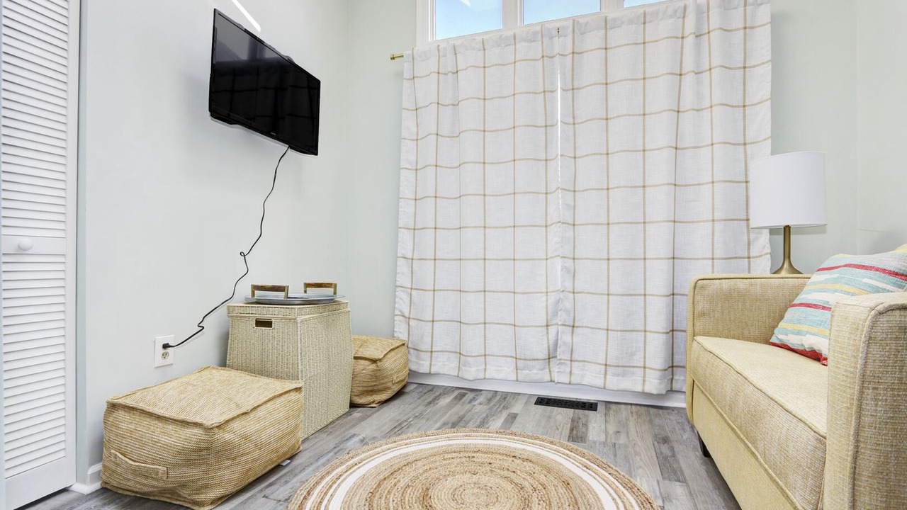 Photo of Livingroom in Southend