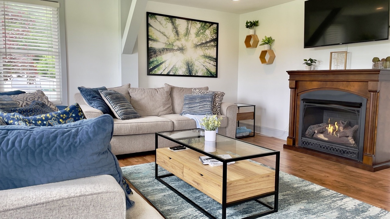 Photo of Livingroom in Madison