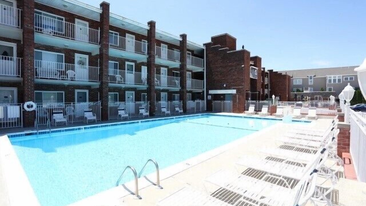 Photo of Outdoor in Admiral Estates