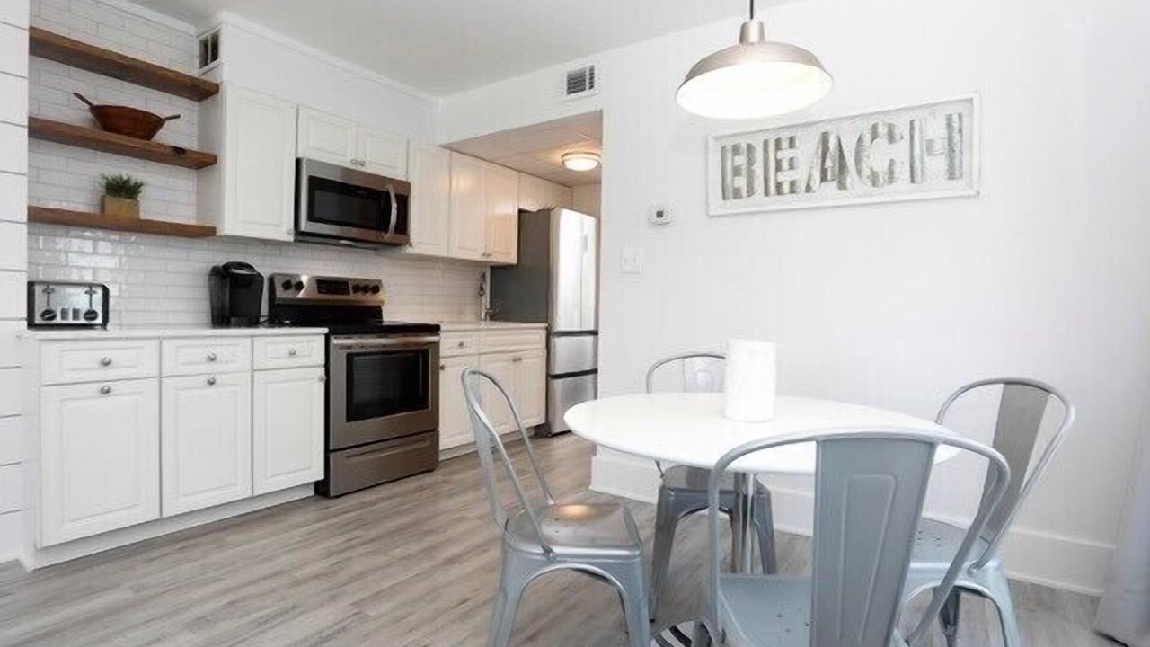 Photo of Kitchen in Admiral Estates