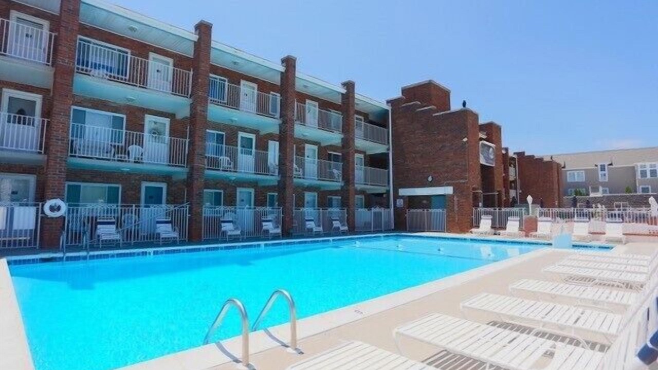 Photo of Outdoor in Admiral Estates