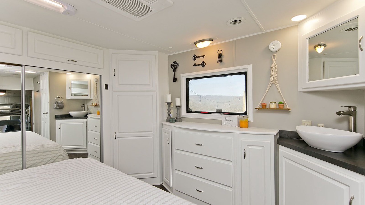 Photo of Bedroom in Points