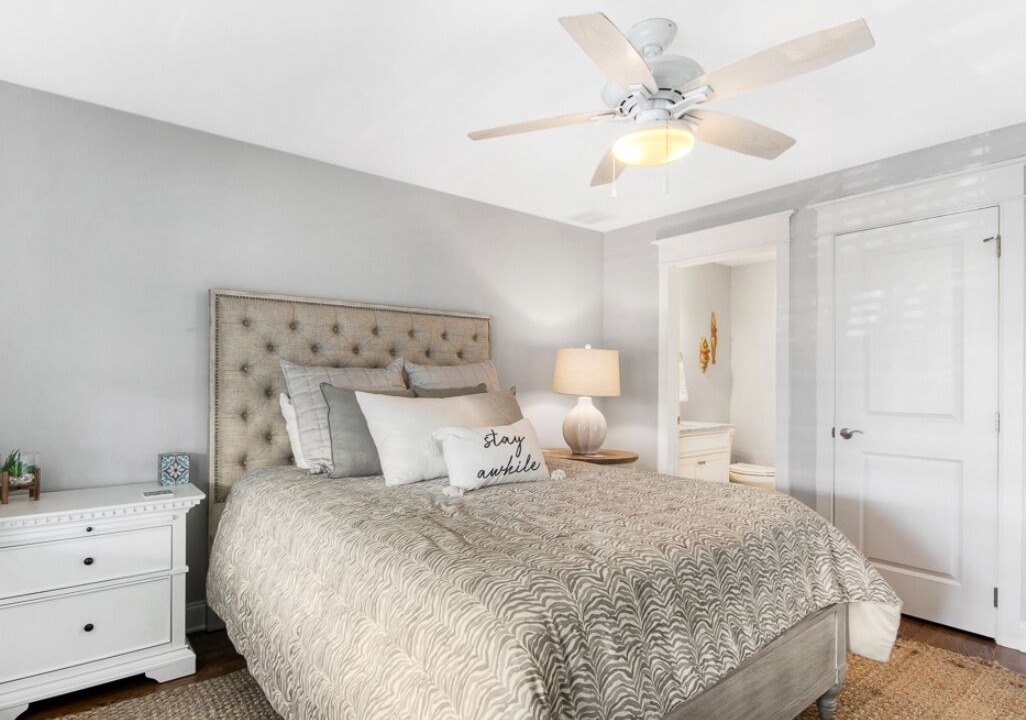 Photo of Bedroom in Avalon