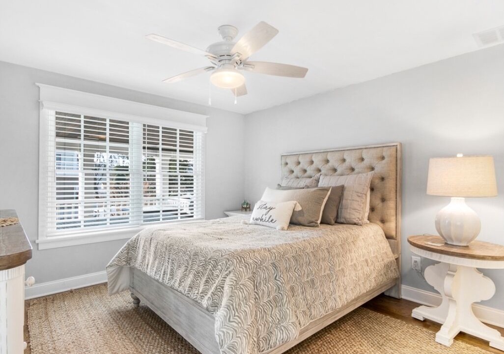 Photo of Bedroom in Avalon