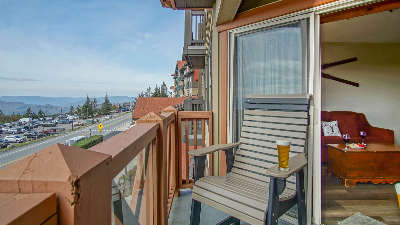 Photo of Patio Balcony in Snowshoe