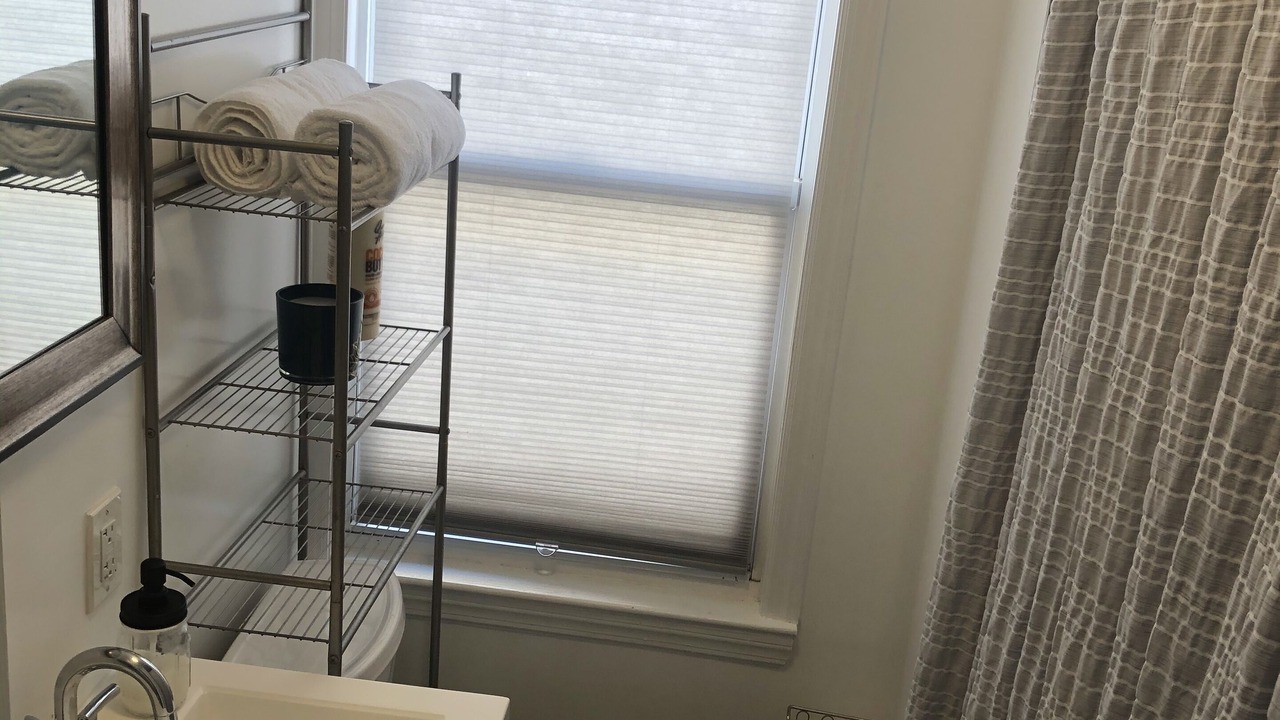 Photo of Bathroom in Constable Hook