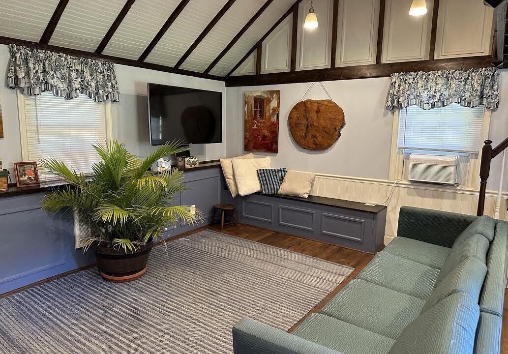 Photo of Livingroom in Trevose