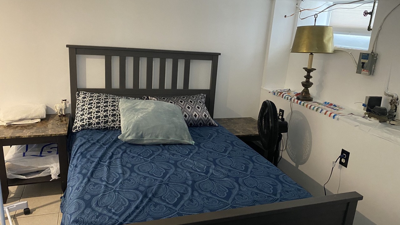 Photo of Bedroom in Olney-Oak Lane