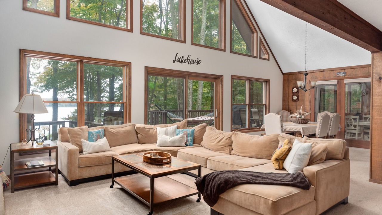 Photo of Livingroom in Gouldsboro