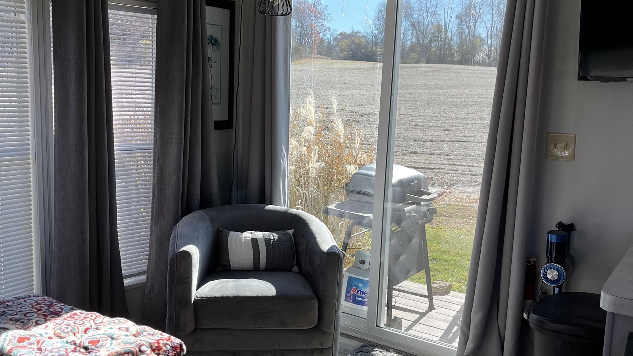 Photo of Livingroom in Johnstown