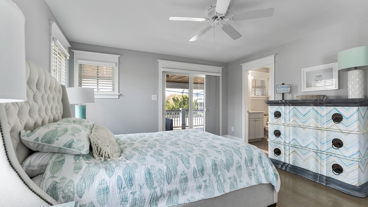 Photo of Bedroom in Avalon